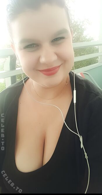 Full leaked Sophieschmande page private onlyfans photo