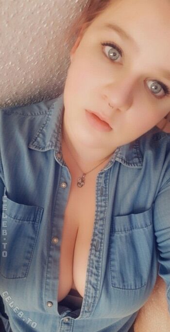 Full leaked Sophieschmande page private onlyfans photo