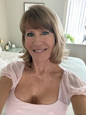 Full leaked Sweetpeachesrn private onlyfans photo
