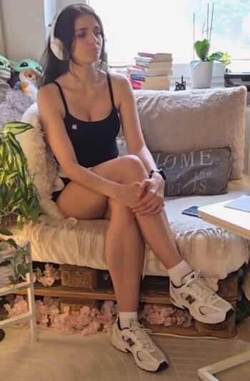 Full leaked Tania derveaux private onlyfans photo