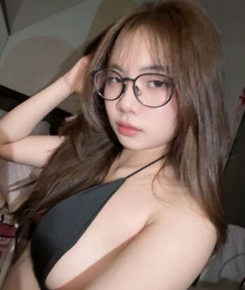 Full leaked Theresiaacn page private onlyfans photo