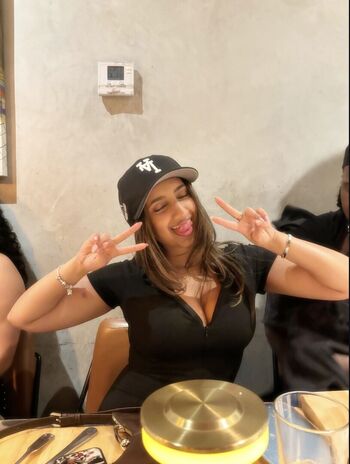 Full leaked Vedika sinha private onlyfans photo