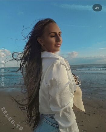 Vivien_