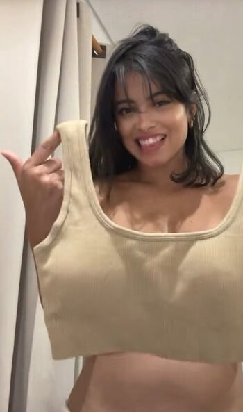 Full leaked Bella mur private onlyfans photo