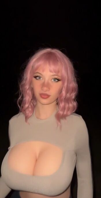 Full leaked Norafawn / private onlyfans photo