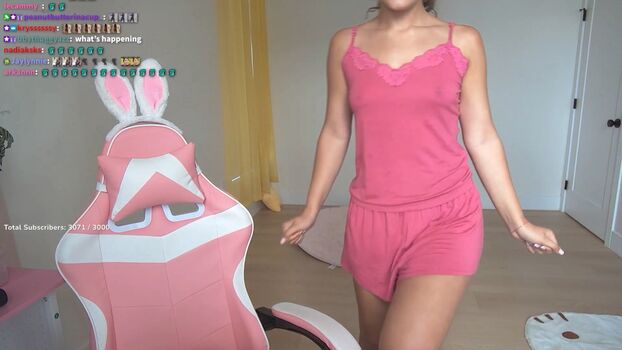Full leaked Ynn  elmo love u page private onlyfans photo