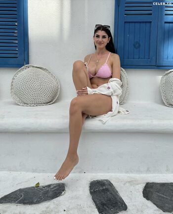Yeliz Koc