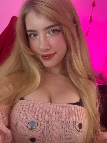 Full leaked Yuqikat private onlyfans photo